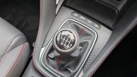 DG23YNR Mg Motor Uk Zs 1.0T GDi Exclusive 5dr Thumbnail #49