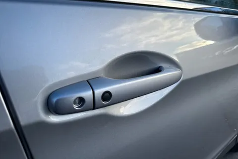 30 of 39 for Honda CR-V 2.0 i-VTEC EX 5dr Auto