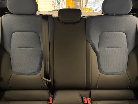 DV75KYB Volvo Ex30 315kW Twin Motor Performance Plus 69kWh 5dr Auto Thumbnail #15