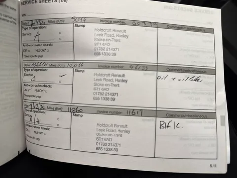 DS23WUB Renault Clio 1.6 E-TECH full hybrid 145 Techno 5dr Auto Thumbnail #17