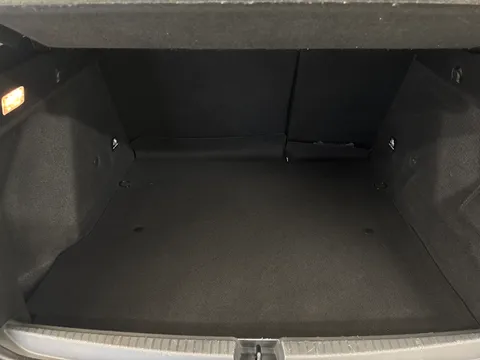 DS71UPD Dacia Duster 1.3 TCe 150 Prestige 5dr EDC Thumbnail #9