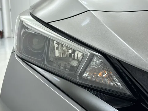 31 of 34 for Nissan LEAF 110kW Acenta 39kWh 5dr Auto