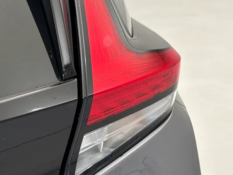 32 of 34 for Nissan LEAF 110kW Acenta 39kWh 5dr Auto