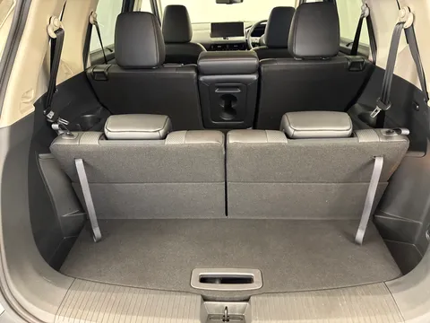 OW24NGG Nissan X-Trail 1.5 E-Power E-4orce 213 N-Trek 5dr [7 Seat] Auto Thumbnail #13