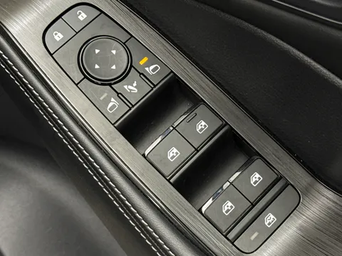 OW24NGG Nissan X-Trail 1.5 E-Power E-4orce 213 N-Trek 5dr [7 Seat] Auto Thumbnail #26