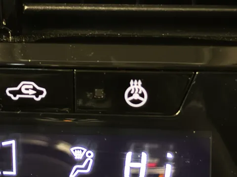 OW24NGG Nissan X-Trail 1.5 E-Power E-4orce 213 N-Trek 5dr [7 Seat] Auto Thumbnail #35