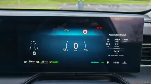 DG75NFN Mg Motor Uk Hs 1.5 T-GDI PHEV Trophy 5dr Auto Thumbnail #10