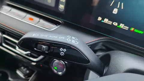 DG75NFN Mg Motor Uk Hs 1.5 T-GDI PHEV Trophy 5dr Auto Thumbnail #12