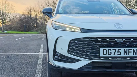 DG75NFN Mg Motor Uk Hs 1.5 T-GDI PHEV Trophy 5dr Auto Thumbnail #19