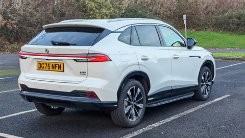 DG75NFN Mg Motor Uk Hs 1.5 T-GDI PHEV Trophy 5dr Auto Thumbnail #29