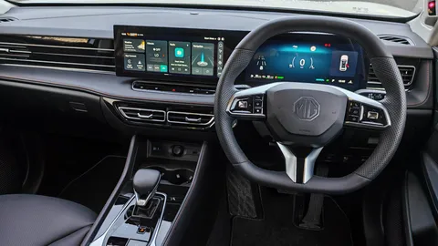 DG75NFN Mg Motor Uk Hs 1.5 T-GDI PHEV Trophy 5dr Auto Thumbnail #46