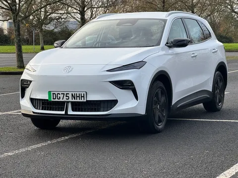 DG75NHH Mg Motor Uk MGS5 125kW SE EV 49kWh 5dr Auto Thumbnail #4