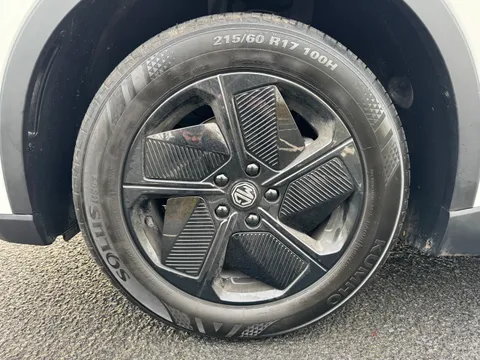 DG75NHH Mg Motor Uk MGS5 125kW SE EV 49kWh 5dr Auto Thumbnail #18