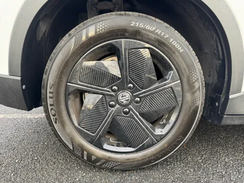 DG75NHH Mg Motor Uk MGS5 125kW SE EV 49kWh 5dr Auto Thumbnail #20