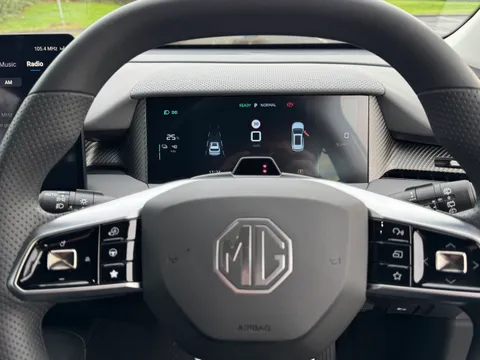 DG75NHH Mg Motor Uk MGS5 125kW SE EV 49kWh 5dr Auto Thumbnail #28