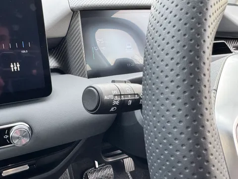 DG75NHH Mg Motor Uk MGS5 125kW SE EV 49kWh 5dr Auto Thumbnail #31