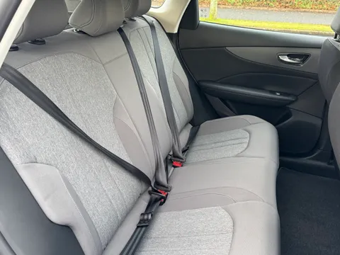 DG75NHH Mg Motor Uk MGS5 125kW SE EV 49kWh 5dr Auto Thumbnail #34