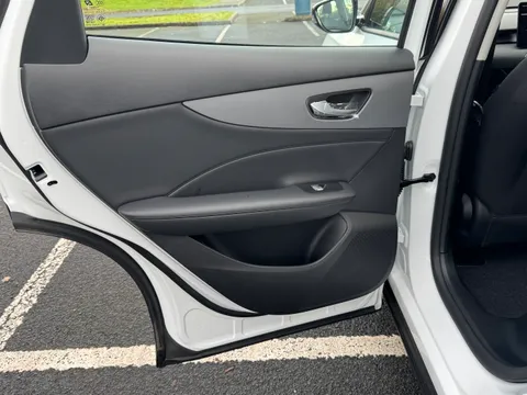 DG75NHH Mg Motor Uk MGS5 125kW SE EV 49kWh 5dr Auto Thumbnail #41