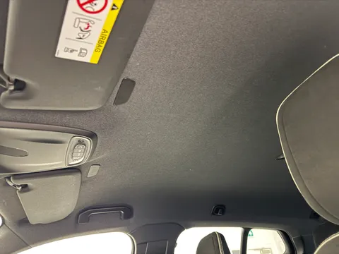 WK70XLL Volvo XC40 2.0 B4P R DESIGN Pro 5dr Auto Thumbnail #23