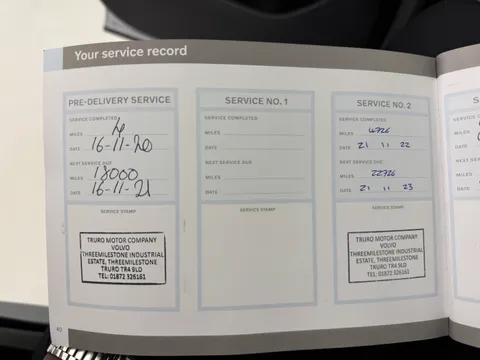 WK70XLL Volvo XC40 2.0 B4P R DESIGN Pro 5dr Auto Thumbnail #25