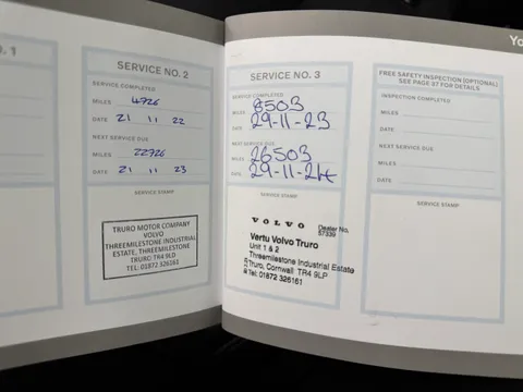 WK70XLL Volvo XC40 2.0 B4P R DESIGN Pro 5dr Auto Thumbnail #26