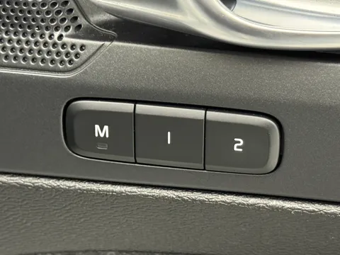 DL71XZH Volvo XC40 1.5 T3 [163] Inscription 5dr Geartronic Thumbnail #31