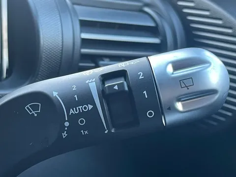 MW25EOZ Hyundai Inster 85kW 02 49kWh 5dr Auto Thumbnail #12