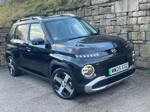 MW25EOZ Hyundai Inster 85kW 02 49kWh 5dr Auto Thumbnail #2