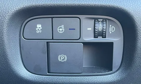 MW25EOZ Hyundai Inster 85kW 02 49kWh 5dr Auto Thumbnail #27