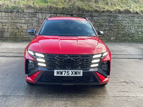 MW75XWH Hyundai Tucson 1.6T 150 N Line 5dr Thumbnail #2