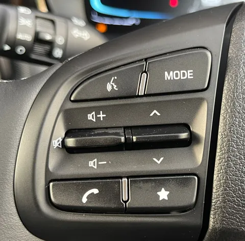 MD75NKM Hyundai i10 1.0 [63] Advance 5dr Auto [Nav] Thumbnail #17