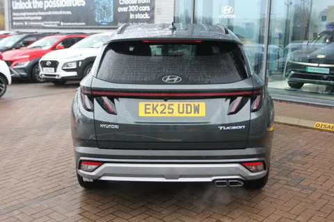 EK25UDW Hyundai Tucson 1.6T Premium 5dr Thumbnail #12