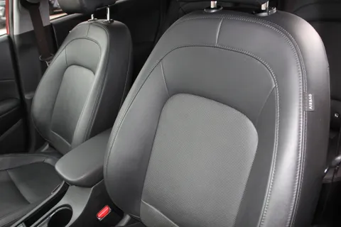 8 of 44 for Hyundai Kona 1.0 TGDi 48V MHEV Ultimate 5dr