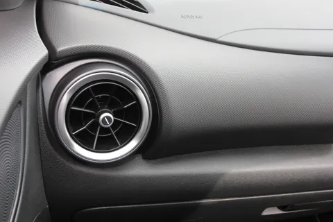 30 of 44 for Hyundai Kona 1.0 TGDi 48V MHEV Ultimate 5dr