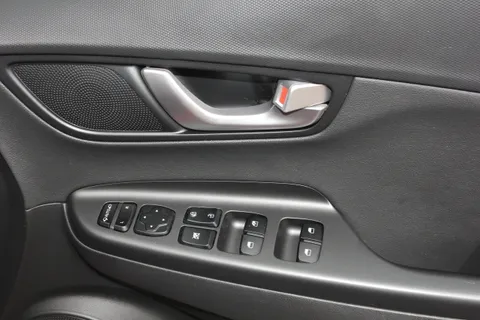 26 of 44 for Hyundai Kona 1.0 TGDi 48V MHEV Ultimate 5dr