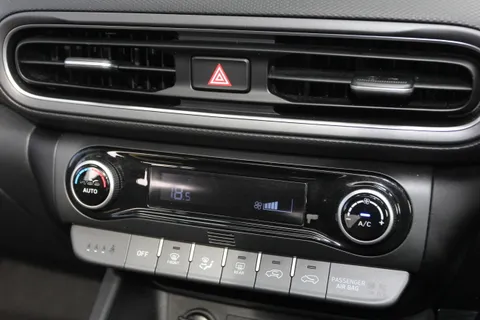 18 of 44 for Hyundai Kona 1.0 TGDi 48V MHEV Ultimate 5dr