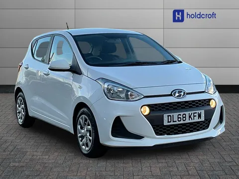 1 of 32 for Hyundai i10 1.0 SE 5dr - ZERO DEPOSIT FINANCE & CASHBACK AVAILABLE