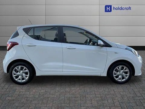 5 of 32 for Hyundai i10 1.0 SE 5dr - ZERO DEPOSIT FINANCE & CASHBACK AVAILABLE