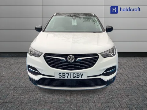 SB71GBY Vauxhall Grandland X 1.2 Turbo Griffin Edition 5dr Thumbnail #3