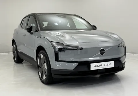 DN75WXS Volvo Ex30 200kW SM Extended Range Plus 69kWh 5dr Auto Thumbnail #1