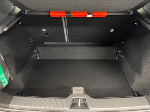 DN75WXS Volvo Ex30 200kW SM Extended Range Plus 69kWh 5dr Auto Thumbnail #10