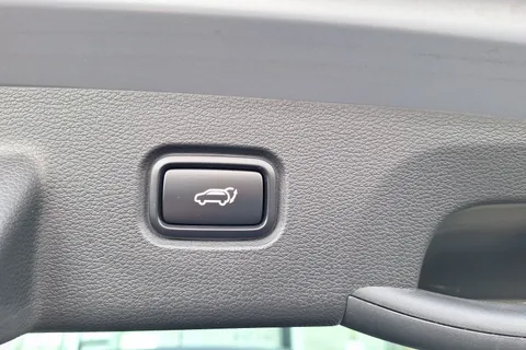 BV72YZU Kia Sportage 1.6T GDi HEV GT-Line S 5dr Auto AWD Thumbnail #22