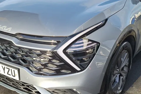 BV72YZU Kia Sportage 1.6T GDi HEV GT-Line S 5dr Auto AWD Thumbnail #15