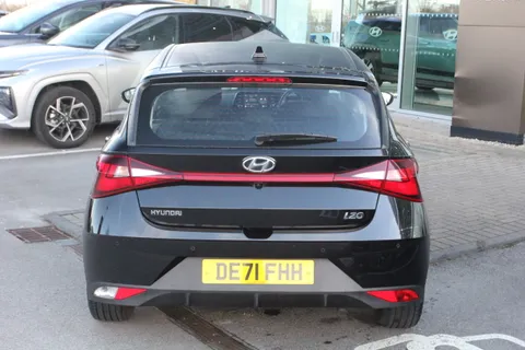 DE71FHH Hyundai i20 1.0T GDi 48V MHD SE Connect 5dr Thumbnail #4