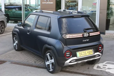 DG25YOY Hyundai Inster 85kW 02 49kWh 5dr Auto Thumbnail #3