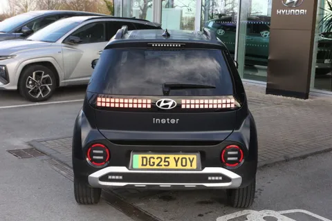 DG25YOY Hyundai Inster 85kW 02 49kWh 5dr Auto Thumbnail #4