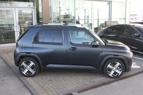 DG25YOY Hyundai Inster 85kW 02 49kWh 5dr Auto Thumbnail #5