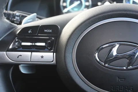 DV71XTD Hyundai Tucson 1.6 TGDi Hybrid 230 Ultimate 5dr 2WD Auto Thumbnail #27