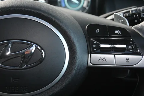 DV71XTD Hyundai Tucson 1.6 TGDi Hybrid 230 Ultimate 5dr 2WD Auto Thumbnail #28