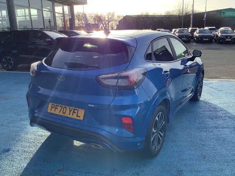 PF70YFL Ford Puma 1.0 EcoBoost Hybrid mHEV ST-Line 5dr Thumbnail #7